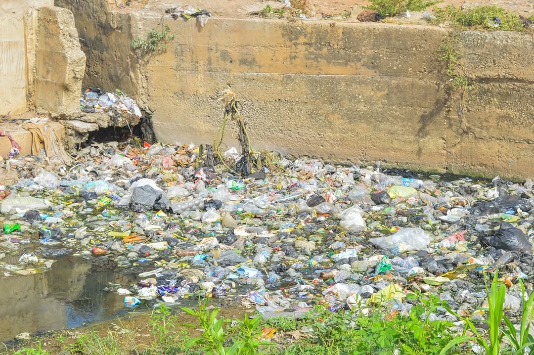 micro-plastics in a dirty water