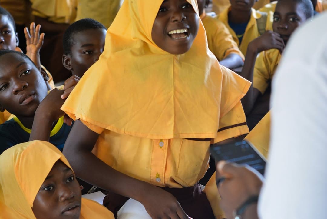 The NGO with public school children